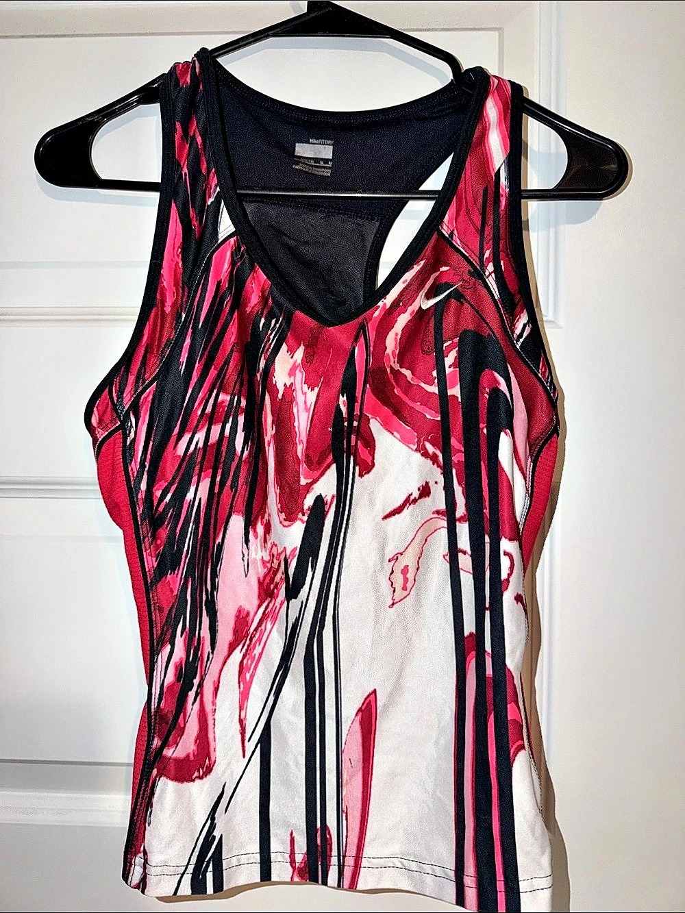 Nike NikeFITDRY Abstract Athletic Tank Red & Black Size Medium Like New